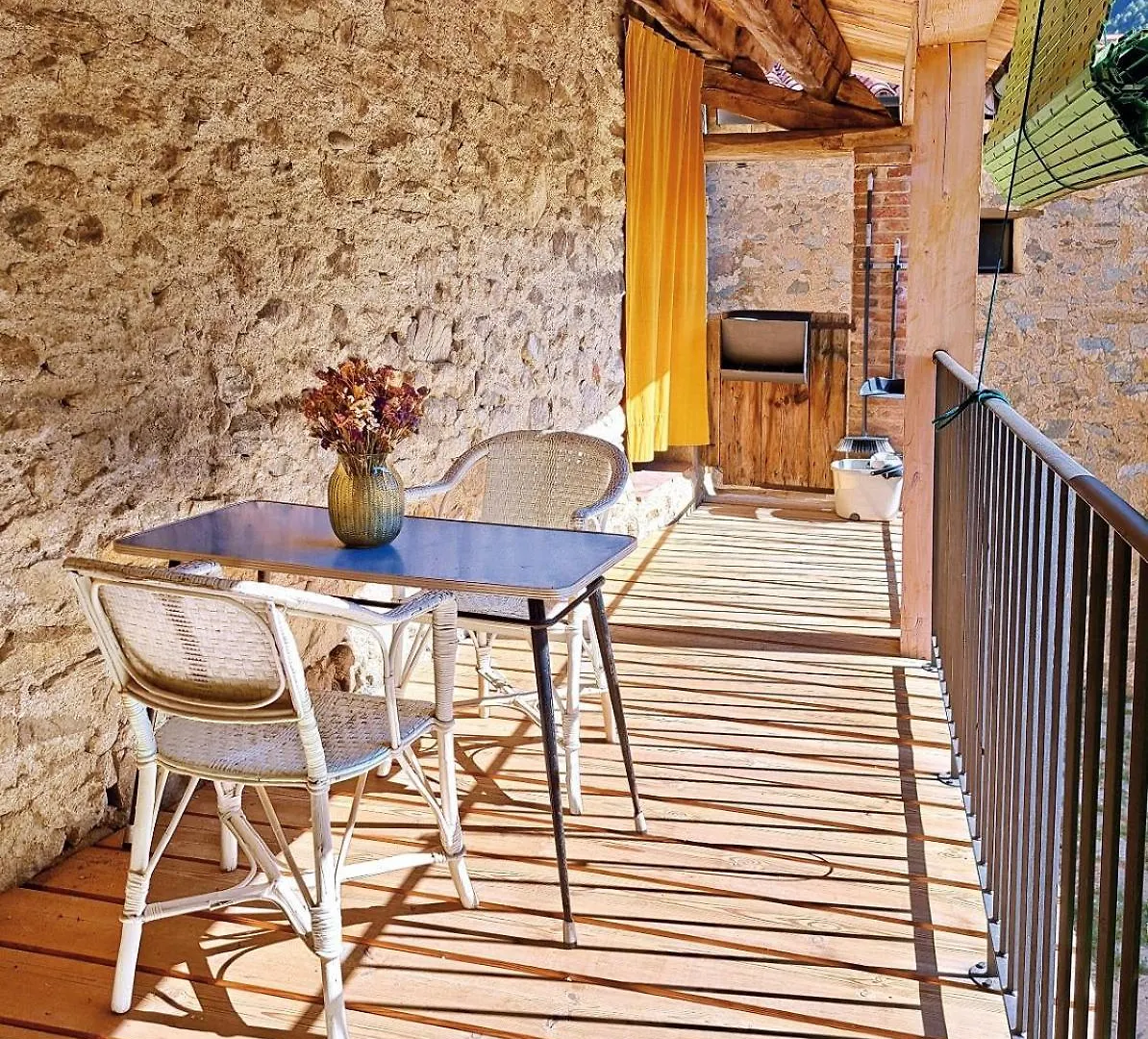El Mas De Sant Vicenc - Apartamentos Rurales Arseguel